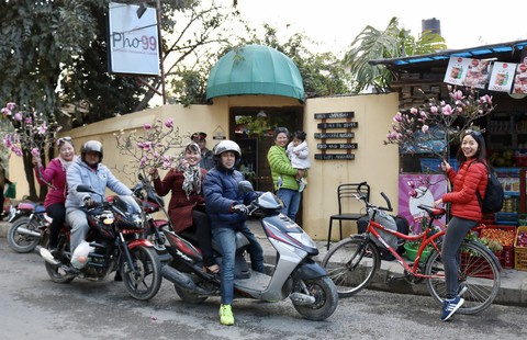 Kiều bào các nước chộn rộn đón tết - Ảnh 4. Kiều bào các nước chộn rộn đón tết - Ảnh 4.