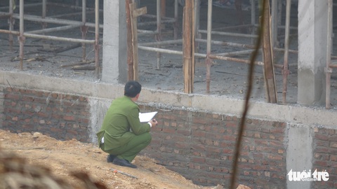 Sập giàn giáo khi đổ bêtông nhà thờ họ Bùi ở Vĩnh Phúc - Ảnh 3. Sập giàn giáo khi đổ bêtông nhà thờ họ Bùi ở Vĩnh Phúc - Ảnh 3.