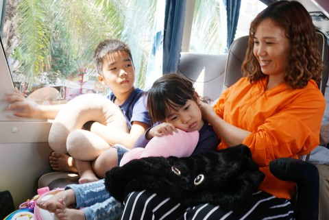 Hơn 500 hành khách đi ôtô từ ga Sài Gòn ra Bình Thuận lên tàu về quê - Ảnh 3. Hơn 500 hành khách đi ôtô từ ga Sài Gòn ra Bình Thuận lên tàu về quê - Ảnh 3.