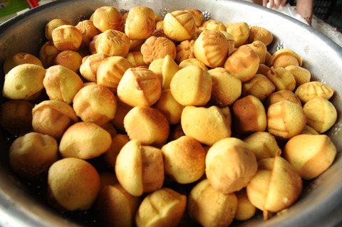 Những làng bánh xứ Quảng tất bật vào tết - Ảnh 11. Những làng bánh xứ Quảng tất bật vào tết - Ảnh 11.