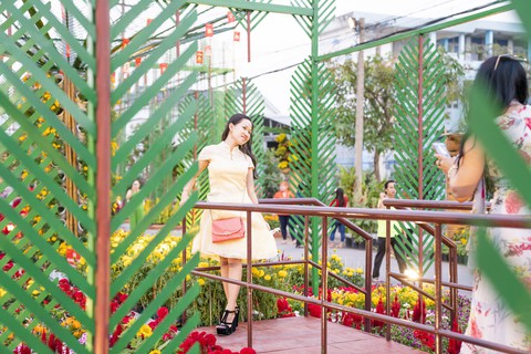 Điểm chơi xuân mới ở đường hoa Hiệp Phước - Ảnh 7. Điểm chơi xuân mới ở đường hoa Hiệp Phước - Ảnh 7.