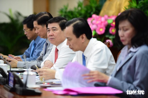 Chủ tịch Nguyễn Thành Phong: Dựa vào dân là phải tiếp dân định kỳ - Ảnh 1. Chủ tịch Nguyễn Thành Phong: Dựa vào dân là phải tiếp dân định kỳ - Ảnh 1.