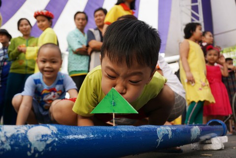 Bữa tiệc tất niên 0 đồng của bệnh nhi ung thư - Ảnh 12. Bữa tiệc tất niên 0 đồng của bệnh nhi ung thư - Ảnh 12.