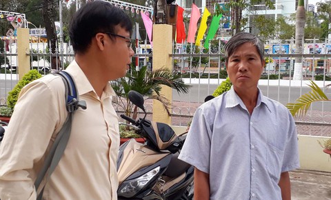 Tuyên án vụ tranh chấp tờ vé số 2 tỉ: Kẻ hài lòng, người không vui - Ảnh 1. Tuyên án vụ tranh chấp tờ vé số 2 tỉ: Kẻ hài lòng, người không vui - Ảnh 1.