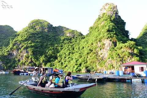 Nhan sắc HHen Niê vào danh sách bình chọn sự kiện văn hóa tiêu biểu - Ảnh 3. Nhan sắc HHen Niê vào danh sách bình chọn sự kiện văn hóa tiêu biểu - Ảnh 3.
