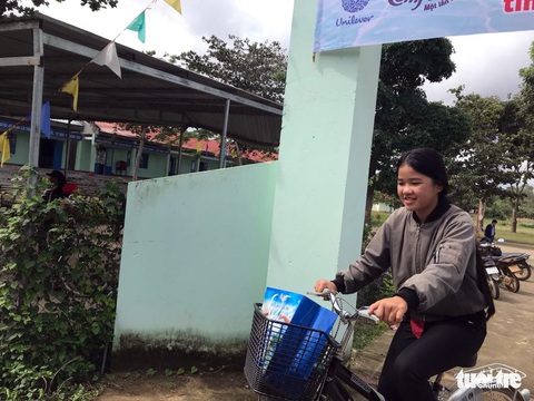 Tuổi Trẻ đến với buôn làng, khơi dòng nước ngọt từ kẽ đá - Ảnh 9. Tuổi Trẻ đến với buôn làng, khơi dòng nước ngọt từ kẽ đá - Ảnh 9.