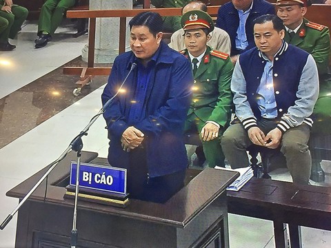 Cựu thứ trưởng Bùi Văn Thành: Tôi thành thật xin lỗi Đảng, Nhà nước, nhân dân - Ảnh 2. Cựu thứ trưởng Bùi Văn Thành: Tôi thành thật xin lỗi Đảng, Nhà nước, nhân dân - Ảnh 2.