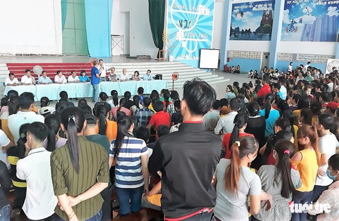 Khẩn trương hỗ trợ việc làm mới cho 10.000 công nhân bị thôi việc - Ảnh 1. Khẩn trương hỗ trợ việc làm mới cho 10.000 công nhân bị thôi việc - Ảnh 1.