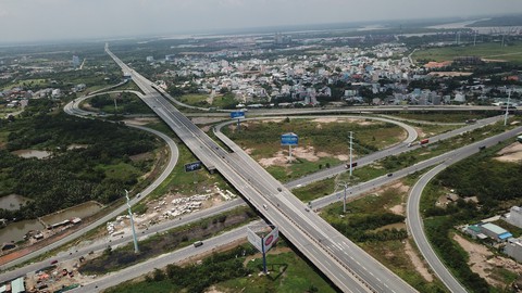 Tổng công ty đầu tư đường cao tốc VN chỉ định công ty xây trạm dừng trái luật - Ảnh 1. Tổng công ty đầu tư đường cao tốc VN chỉ định công ty xây trạm dừng trái luật - Ảnh 1.