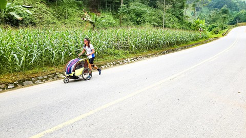 Người Việt đầu tiên chạy 4.500km từ Hà Nội đến Singapore - Ảnh 3. Người Việt đầu tiên chạy 4.500km từ Hà Nội đến Singapore - Ảnh 3.