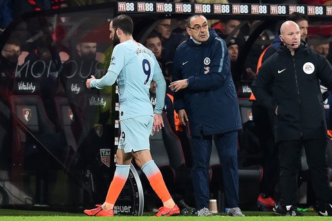 Trò hề ở Chelsea - Ảnh 1. Trò hề ở Chelsea - Ảnh 1.