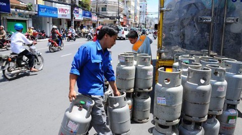 Giá gas giảm thêm 19.000 đồng - Ảnh 1. Giá gas giảm thêm 19.000 đồng - Ảnh 1.