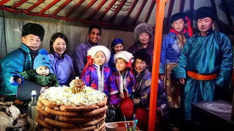 Độc đáo tết âm lịch của người Mông Cổ - Ảnh 1. Độc đáo tết âm lịch của người Mông Cổ - Ảnh 1.