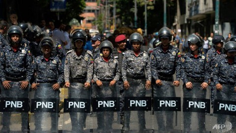 Venezuela bắt giữ 5 nhà báo nước ngoài - Ảnh 1. Venezuela bắt giữ 5 nhà báo nước ngoài - Ảnh 1.