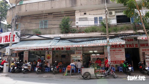 Quận 5 sửa chữa 34 chung cư cũ trong năm nay - Ảnh 1. Quận 5 sửa chữa 34 chung cư cũ trong năm nay - Ảnh 1.