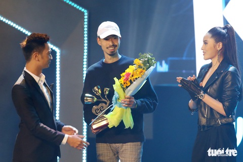 Đông Nhi, Vũ Cát Tường, Bích Phương gom giải Keeng Young Awards - Ảnh 5. Đông Nhi, Vũ Cát Tường, Bích Phương gom giải Keeng Young Awards - Ảnh 5.