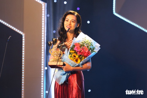 Đông Nhi, Vũ Cát Tường, Bích Phương gom giải Keeng Young Awards - Ảnh 8. Đông Nhi, Vũ Cát Tường, Bích Phương gom giải Keeng Young Awards - Ảnh 8.