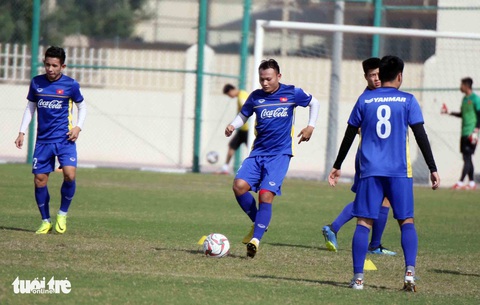 Có Trọng Hoàng, ông Park dần yên tâm với hàng thủ tại Asian Cup - Ảnh 1. Có Trọng Hoàng, ông Park dần yên tâm với hàng thủ tại Asian Cup - Ảnh 1.