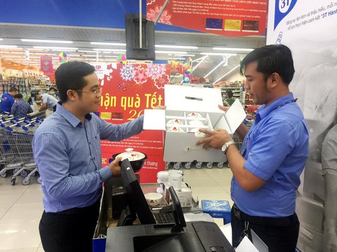 Còn 10 ngày để nhận quà tết của Co.opmart, Co.opXtra - Ảnh 1. Còn 10 ngày để nhận quà tết của Co.opmart, Co.opXtra - Ảnh 1.