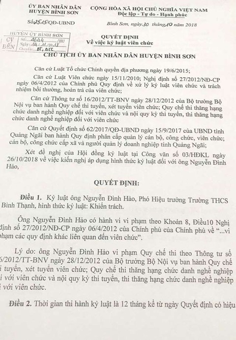 Lùm xùm thi tuyển giáo viên: người đứng đầu kỳ thi chỉ viết kiểm điểm - Ảnh 1. Lùm xùm thi tuyển giáo viên: người đứng đầu kỳ thi chỉ viết kiểm điểm - Ảnh 1.