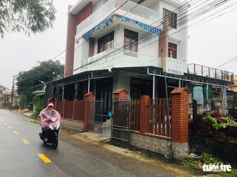 Đâm gục bé gái 10 tuổi rồi xông vào nhà cướp vàng - Ảnh 1. Đâm gục bé gái 10 tuổi rồi xông vào nhà cướp vàng - Ảnh 1.