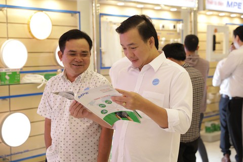 Smart control điều khiển thông minh cho mọi thiết bị - Ảnh 2. Smart control điều khiển thông minh cho mọi thiết bị - Ảnh 2.