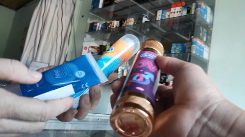 Tràn lan bao cao su giả, hậu quả khó lường cho người sử dụng - Ảnh 3. Tràn lan bao cao su giả, hậu quả khó lường cho người sử dụng - Ảnh 3.