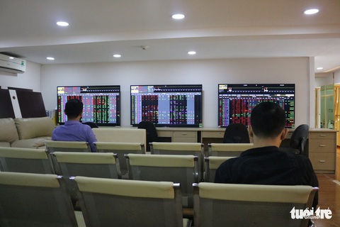 Cổ phiếu Novaland bay hơn 5.100 tỉ đồng giá trị vốn hóa trong hai ngày - Ảnh 1. Cổ phiếu Novaland bay hơn 5.100 tỉ đồng giá trị vốn hóa trong hai ngày - Ảnh 1.