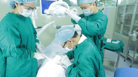 Hơn 60 tuổi trồng răng Implant được không? - Ảnh 2. Hơn 60 tuổi trồng răng Implant được không? - Ảnh 2.