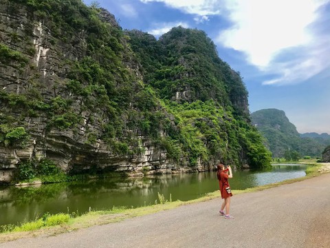 Về núi rừng hùng vĩ ở cố đô Ninh Bình - Ảnh 3. Về núi rừng hùng vĩ ở cố đô Ninh Bình - Ảnh 3.