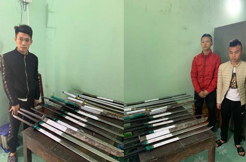 Mâu thuẫn khi hát karaoke, nhóm thanh niên dùng dao, kiếm đánh nhau - Ảnh 2. Mâu thuẫn khi hát karaoke, nhóm thanh niên dùng dao, kiếm đánh nhau - Ảnh 2.