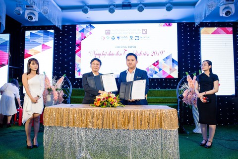 Đại học Duy Tân chào đón tân sinh viên Khoa kiến trúc & mỹ thuật - Ảnh 5. Đại học Duy Tân chào đón tân sinh viên Khoa kiến trúc & mỹ thuật - Ảnh 5.