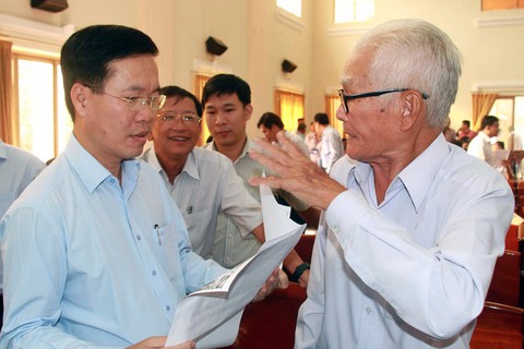 Trưởng Ban Tuyên giáo T.Ư: Chưa nhiệm kỳ nào xử mạnh tay như hiện nay - Ảnh 3. Trưởng Ban Tuyên giáo T.Ư: Chưa nhiệm kỳ nào xử mạnh tay như hiện nay - Ảnh 3.