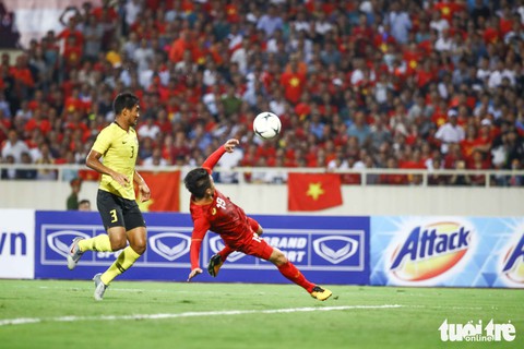 Chùm ảnh ấn tượng trận Việt Nam - Malaysia 1-0 - Ảnh 1. Chùm ảnh ấn tượng trận Việt Nam - Malaysia 1-0 - Ảnh 1.