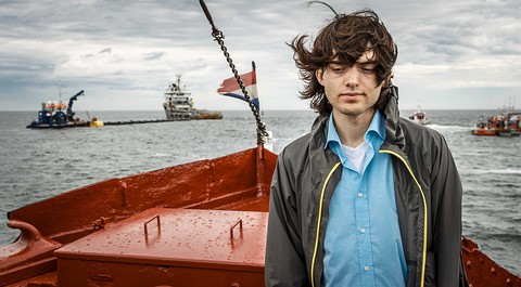 Chàng trai 24 tuổi Boyan Slat đã dọn được rác đại dương - Ảnh 2. Chàng trai 24 tuổi Boyan Slat đã dọn được rác đại dương - Ảnh 2.