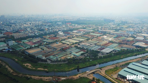 Kiểm tra đột xuất ô nhiễm nhưng quận lại hỏi sao không có kế hoạch? - Ảnh 1. Kiểm tra đột xuất ô nhiễm nhưng quận lại hỏi sao không có kế hoạch? - Ảnh 1.