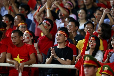 FOX Sports khen Quang Hải, nhận định Việt Nam vượt trội Malaysia - Ảnh 2. FOX Sports khen Quang Hải, nhận định Việt Nam vượt trội Malaysia - Ảnh 2.