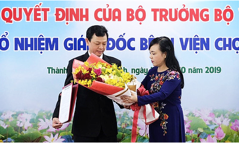 Bác sĩ 46 tuổi Nguyễn Tri Thức làm giám đốc Bệnh viện Chợ Rẫy - Ảnh 1. Bác sĩ 46 tuổi Nguyễn Tri Thức làm giám đốc Bệnh viện Chợ Rẫy - Ảnh 1.