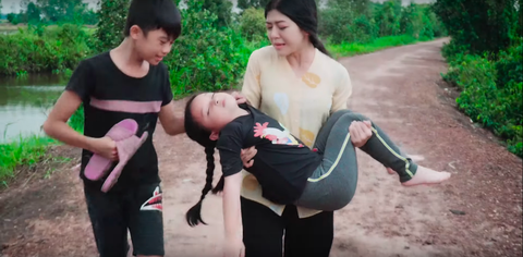 Hamlet Trương ra MV Chị Hai mừng ngày Phụ nữ Việt Nam - Ảnh 3. Hamlet Trương ra MV Chị Hai mừng ngày Phụ nữ Việt Nam - Ảnh 3.
