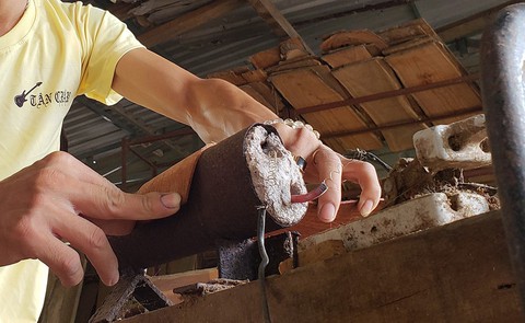 Trăm năm truyền nối những ngón đàn - Ảnh 4. Trăm năm truyền nối những ngón đàn - Ảnh 4.