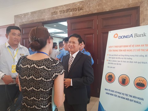 Tăng vốn bất thành, Ngân hàng Đông Á sẽ tái cơ cấu theo phương án khác - Ảnh 1. Tăng vốn bất thành, Ngân hàng Đông Á sẽ tái cơ cấu theo phương án khác - Ảnh 1.