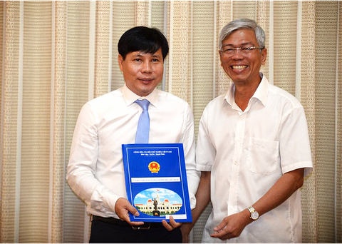 Sở Giao thông vận tải, Nông nghiệp phát triển nông thôn TP.HCM có phó giám đốc mới - Ảnh 2. Sở Giao thông vận tải, Nông nghiệp phát triển nông thôn TP.HCM có phó giám đốc mới - Ảnh 2.
