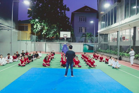 Sinh viên hào hứng với chuyên đề Hướng dẫn kỹ năng tự vệ cho nữ sinh SIU - Ảnh 1. Sinh viên hào hứng với chuyên đề Hướng dẫn kỹ năng tự vệ cho nữ sinh SIU - Ảnh 1.