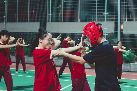 Sinh viên hào hứng với chuyên đề Hướng dẫn kỹ năng tự vệ cho nữ sinh SIU - Ảnh 5. Sinh viên hào hứng với chuyên đề Hướng dẫn kỹ năng tự vệ cho nữ sinh SIU - Ảnh 5.