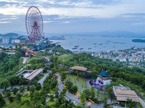 Những tham vọng của ngành du lịch Quảng Ninh - Ảnh 3. Những tham vọng của ngành du lịch Quảng Ninh - Ảnh 3.