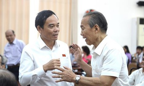 Tình trạng cán bộ ăn bẩn mà tay sạch còn nhiều lắm - Ảnh 1. Tình trạng cán bộ ăn bẩn mà tay sạch còn nhiều lắm - Ảnh 1.