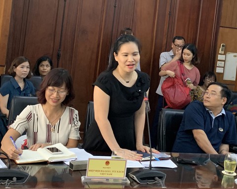 Tăng thêm ngày nghỉ là xa xỉ với Việt Nam thời điểm này? - Ảnh 2. Tăng thêm ngày nghỉ là xa xỉ với Việt Nam thời điểm này? - Ảnh 2.