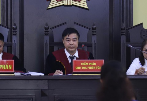Xuất lộ cuộc ngã giá tiền tỉ nâng điểm thi ở Sơn La - Ảnh 2. Xuất lộ cuộc ngã giá tiền tỉ nâng điểm thi ở Sơn La - Ảnh 2.