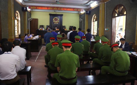 Xuất lộ cuộc ngã giá tiền tỉ nâng điểm thi ở Sơn La - Ảnh 4. Xuất lộ cuộc ngã giá tiền tỉ nâng điểm thi ở Sơn La - Ảnh 4.