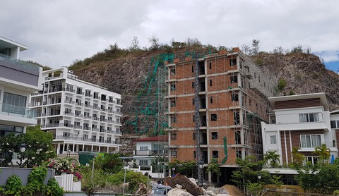 Lập phương án dỡ 13 biệt thự cao cấp vi phạm ở Nha Trang - Ảnh 2. Lập phương án dỡ 13 biệt thự cao cấp vi phạm ở Nha Trang - Ảnh 2.